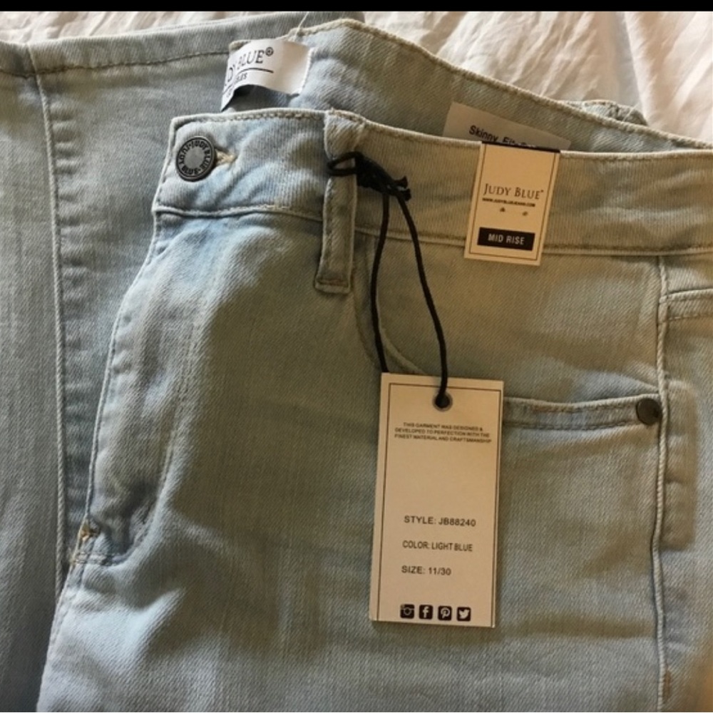 Judy Blue capris